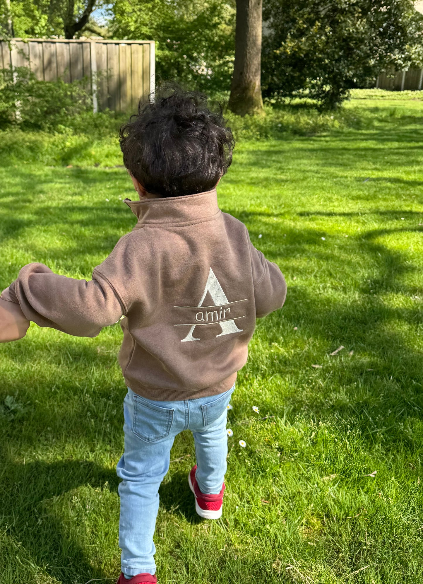 KIDS ZIP SWEATSHIRT | Letter + name