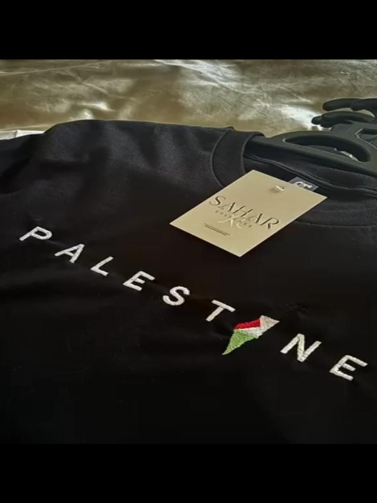 Palestine letters – Hoodie / Sweater / T-shirt