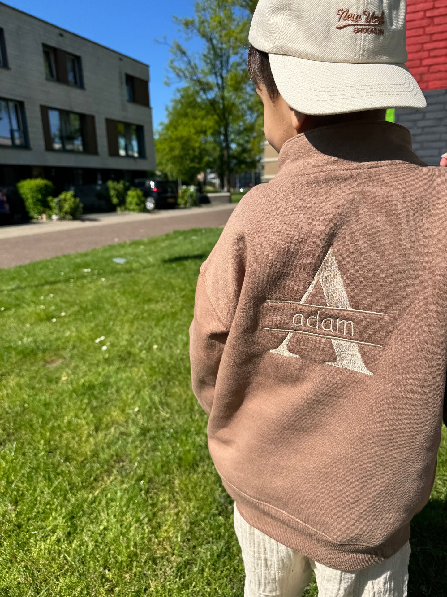 KIDS ZIP SWEATSHIRT | Letter + name